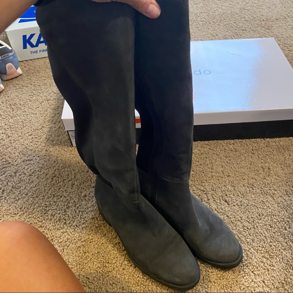 Blondo Waterproof Boots - Picture 7 of 16
